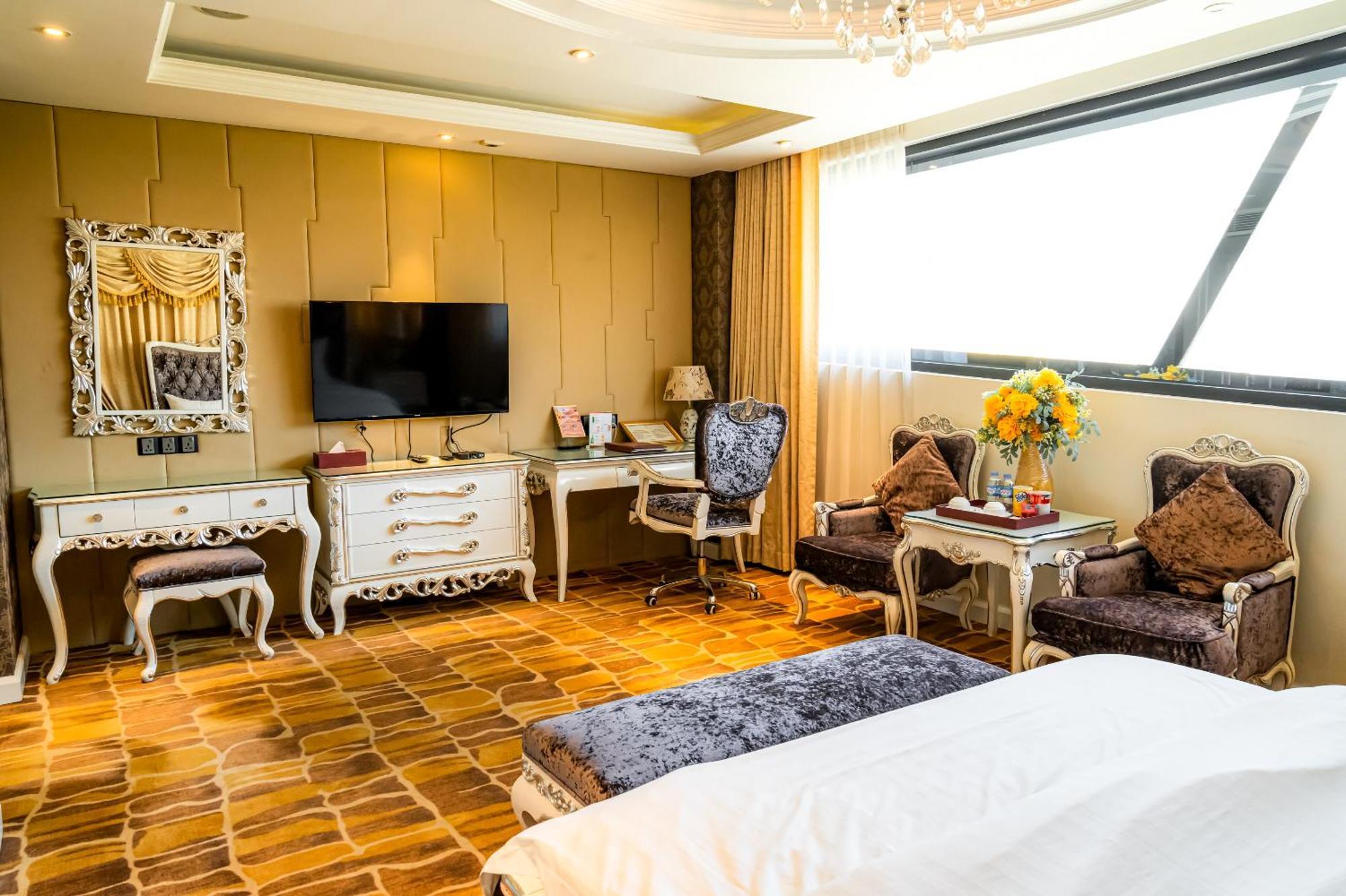 Hoang Trieu Hotel Ho Chi Minh-staden Exteriör bild