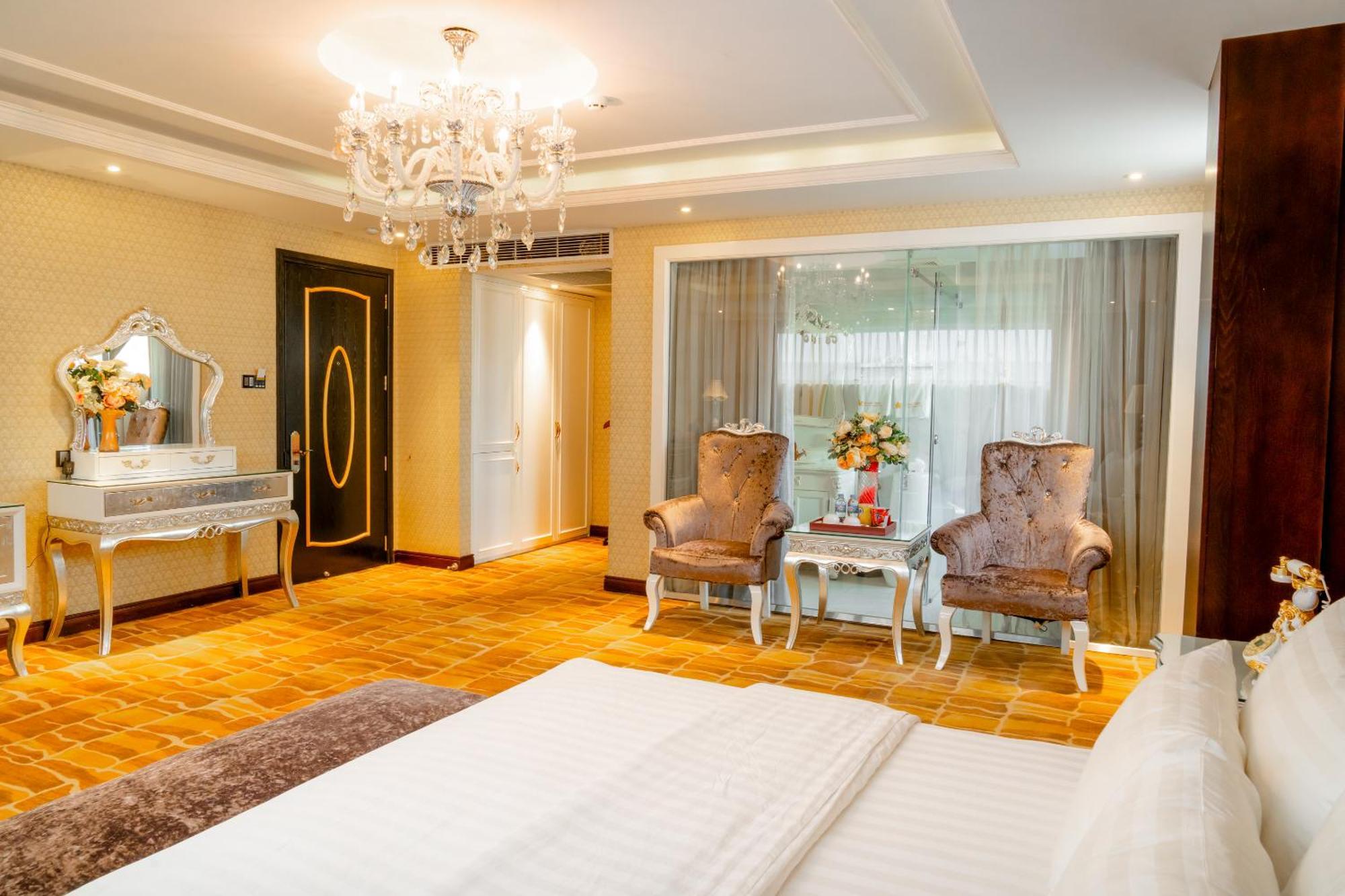 Hoang Trieu Hotel Ho Chi Minh-staden Exteriör bild