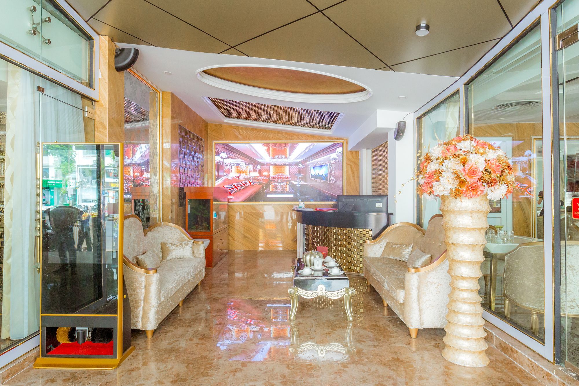 Hoang Trieu Hotel Ho Chi Minh-staden Exteriör bild